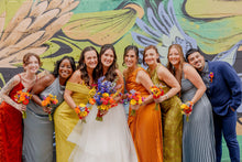 Load image into Gallery viewer, Bridesmaid Bouquet
