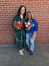Load image into Gallery viewer, Summer Abundance Flower Arranging Workshop at Ghost River Brewing