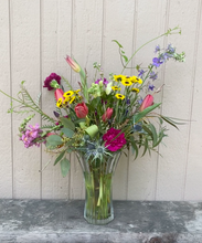 Load image into Gallery viewer, Grand Vase Arrangement