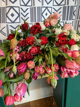 Load image into Gallery viewer, Tulip Mania Bouquet Subscription (4 Consecutive Weeks of Tulips)