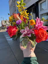 Load image into Gallery viewer, Mother&#39;s Day Flowers
